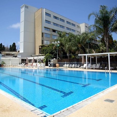 Carlton City Hotel Nahariya Exterior photo